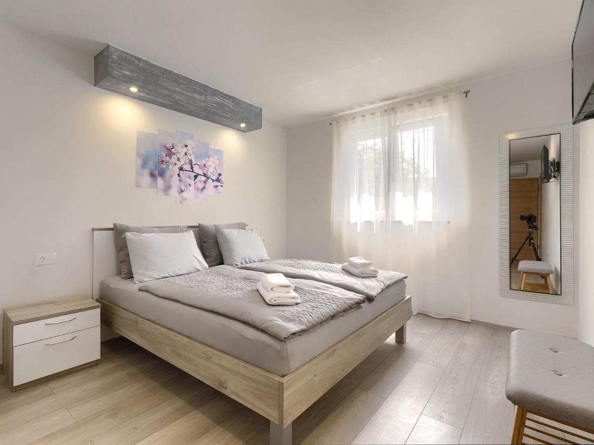 Holiday Home Casa Gverino By Interhome Plomin Εξωτερικό φωτογραφία